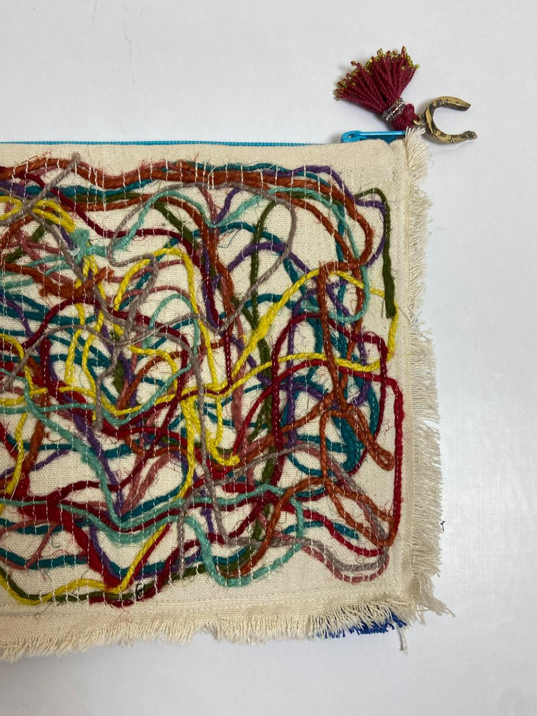 8907427-Purse Colored ThreadsWhatsApp Image 2026-04-30 at 14.34.40 (4).webp