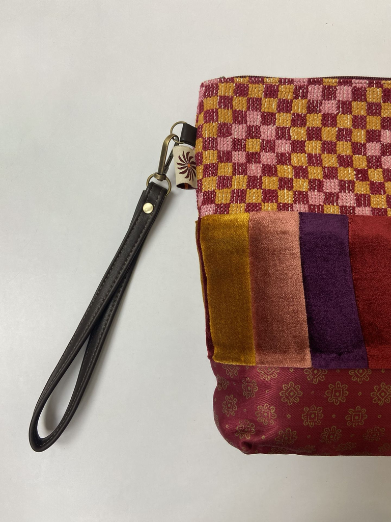 813812-Dbl Face Embr. PurseIMG_2008 copy.webp