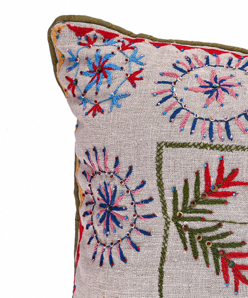 8050746-Colorful Salad Cushion SSDSC_7574-1_Custom.webp