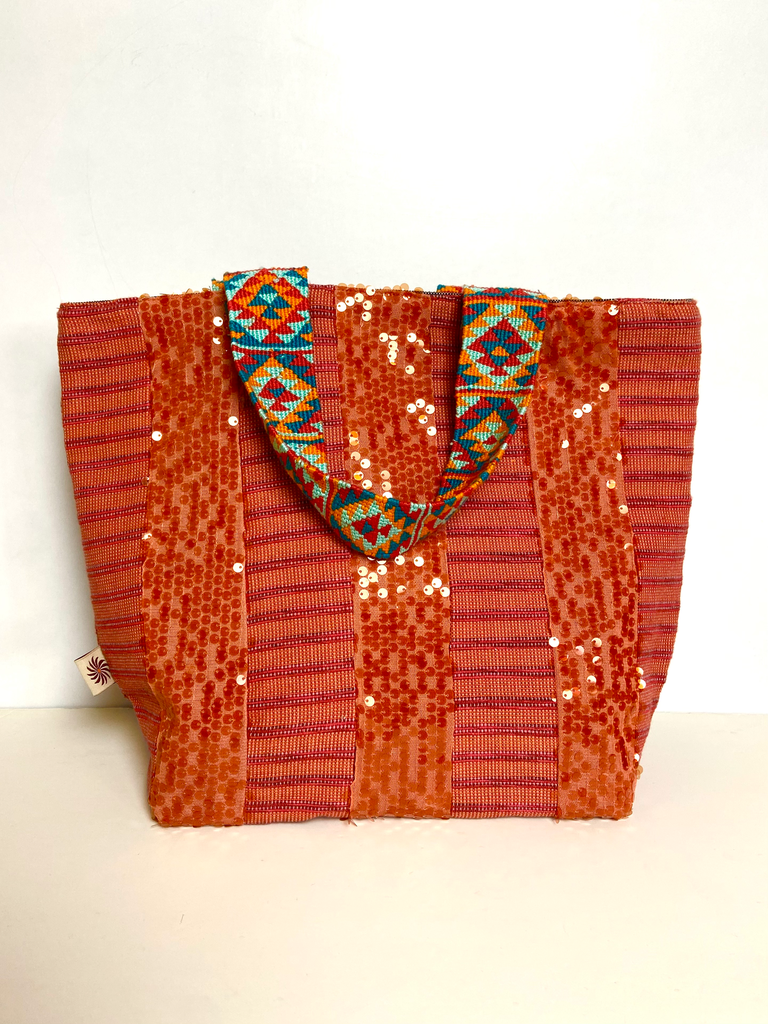 Bag Embroidered Handle NS - شنطه يد مجدول