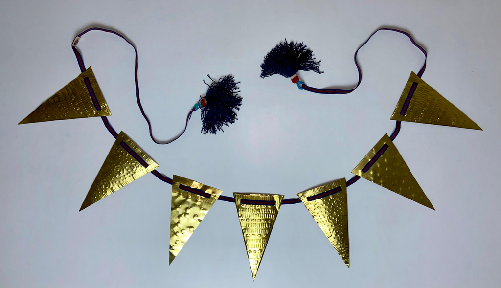 Metal Flags-اعلام معدن 